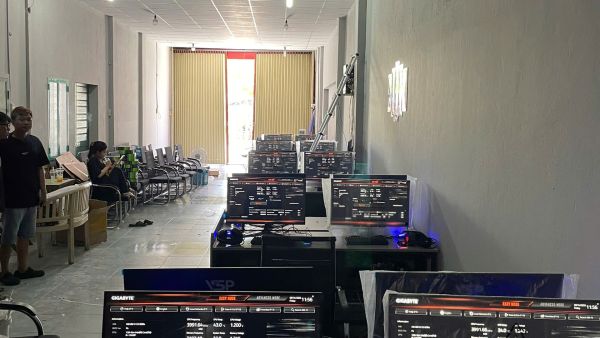 Tin Tức: Vi Tính Bàu Bàng Triển Khai Dịch Vụ Thi Công Phòng Nét CyberX Tại Gia Lai